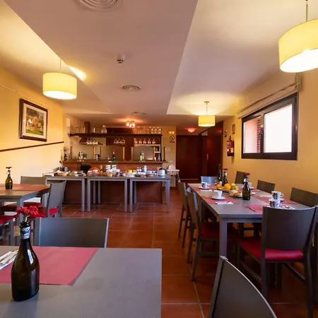 Hotel Archs Rural Lletger