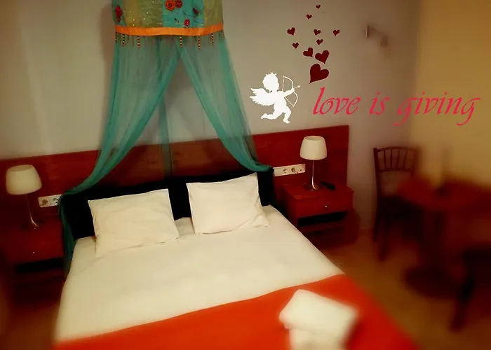 Archs Rural Hotel 2*